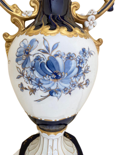 Vase, fleurs bleues, dorée peint main