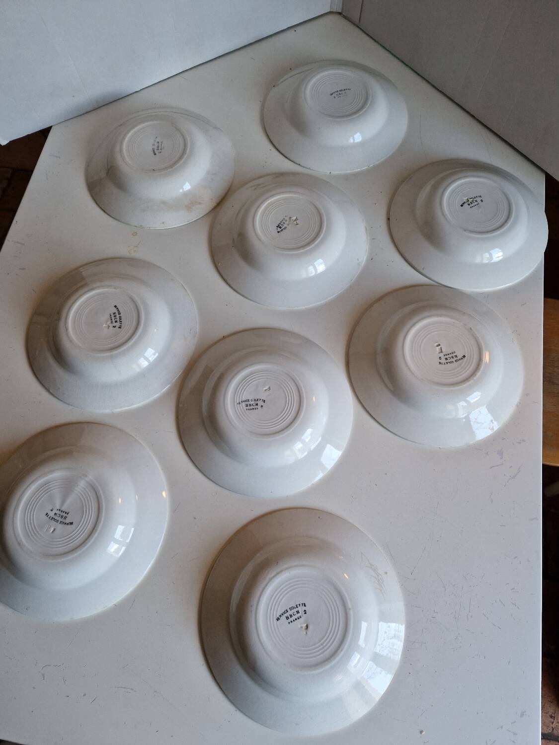 Set of 9 deep plates, earthenware from Creil Montereau, Colette model.