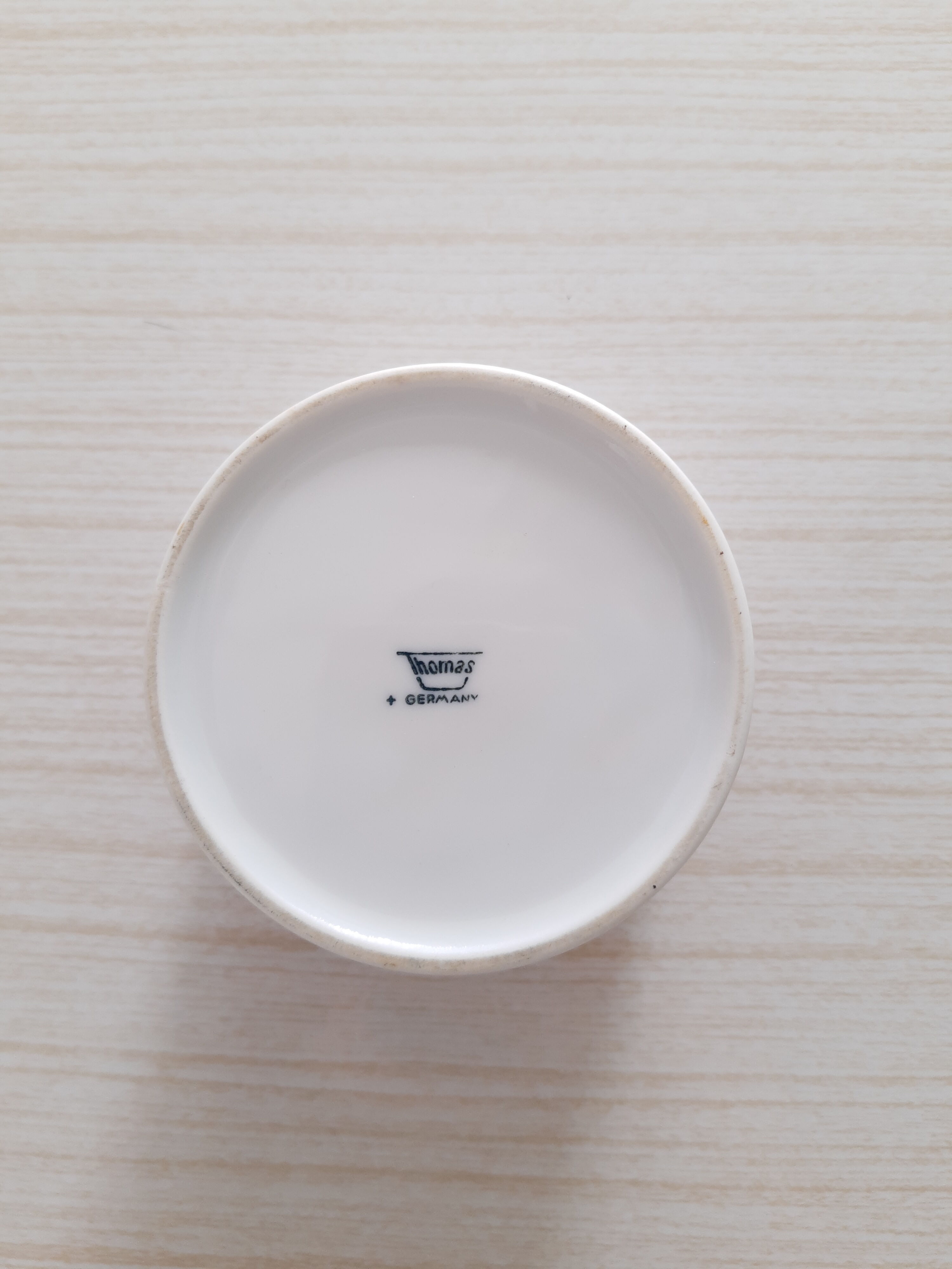 Vintage sugar maker Thomas