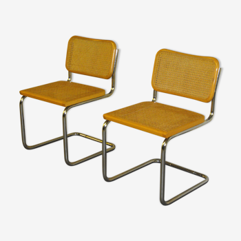 Lot de 2 chaises Modèle B32 de Marcel Breuer des années 80