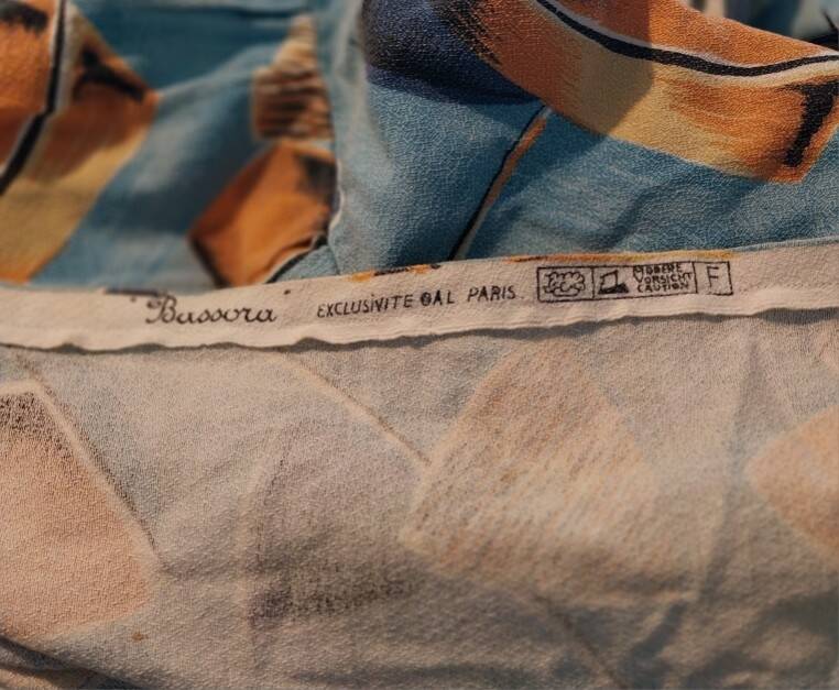 rare vintage bedspread from the 60s-70s France textile Bassora exclusive