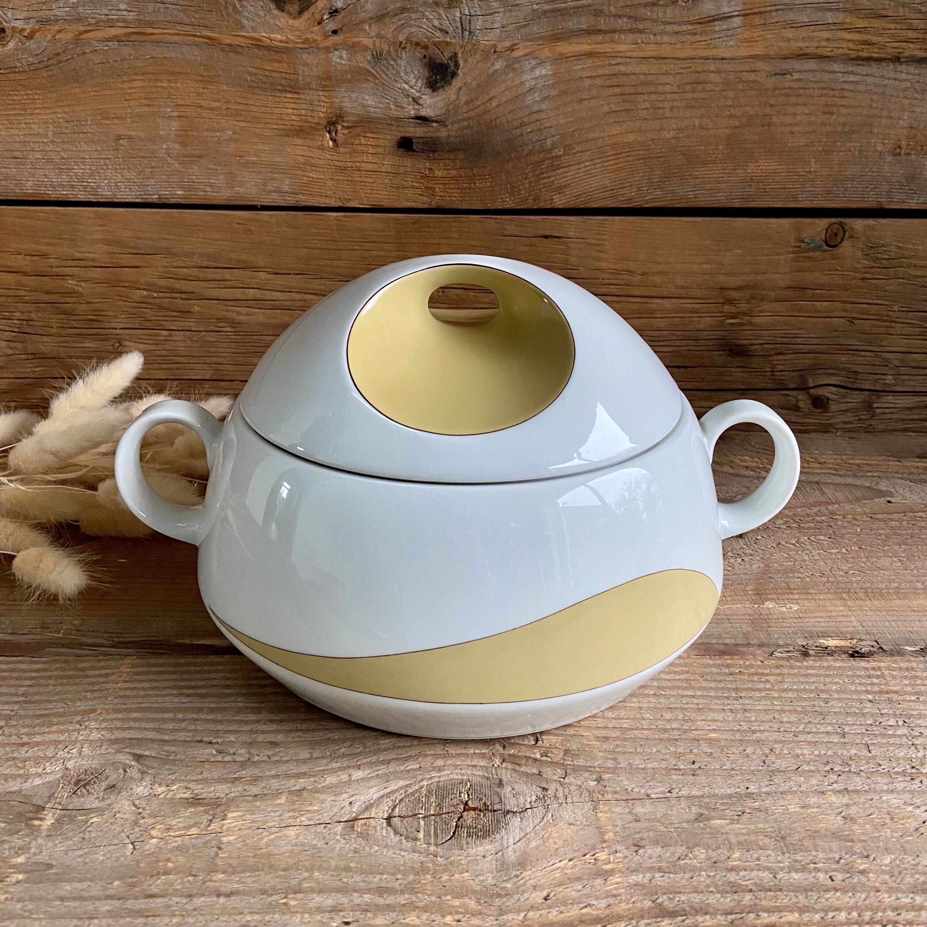 Vintage tureen in Bavarian porcelain Bareuther