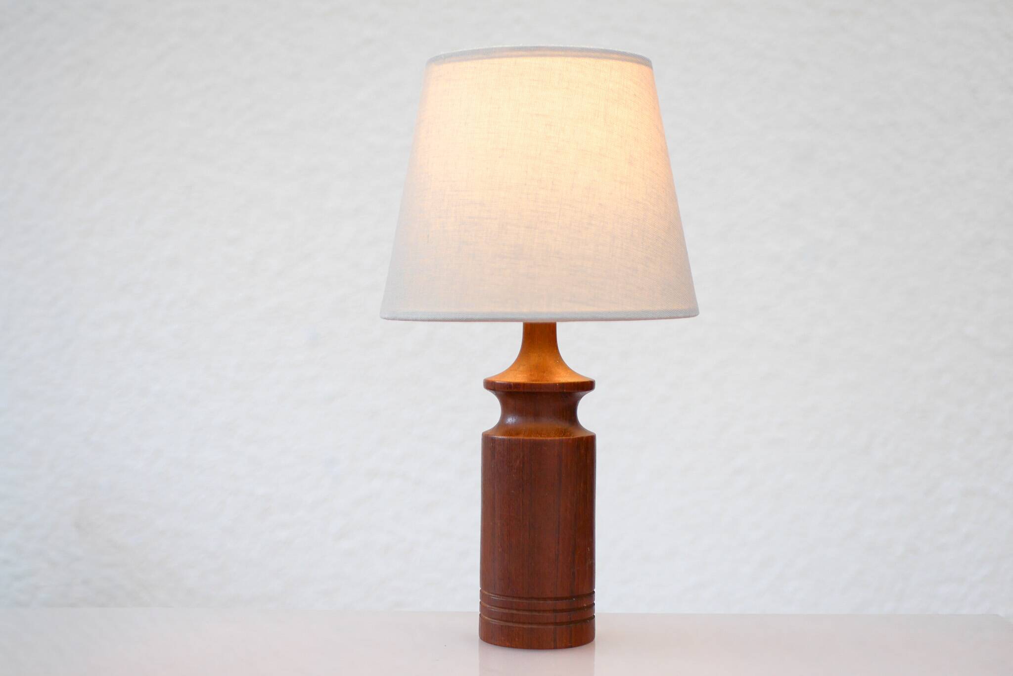 Grandes lampes de table danoises en teck des années 50, ensemble de 2