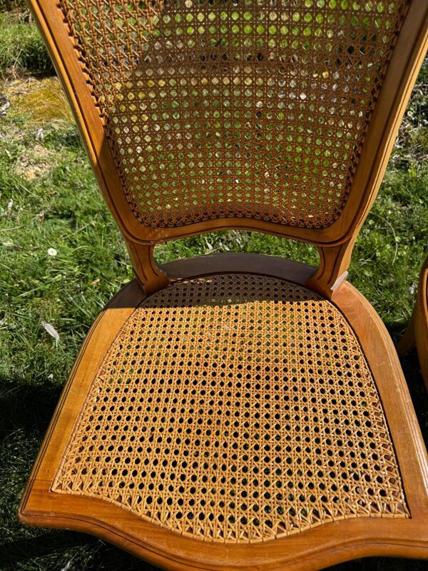 4 chaises cannées en merisier – Style Louis XV