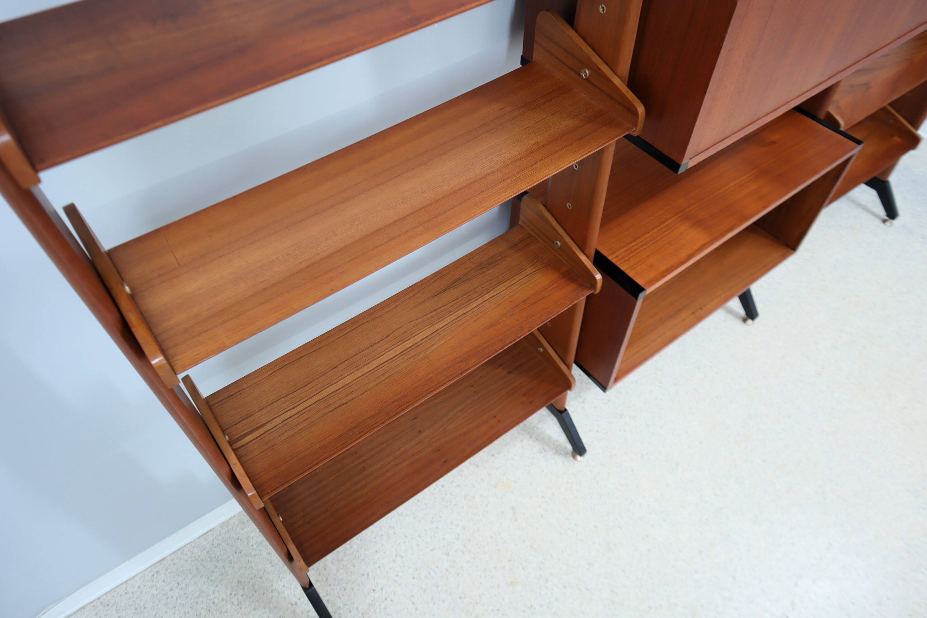 Mid century teak bookcase / shelves AV Arredamenti 1960s