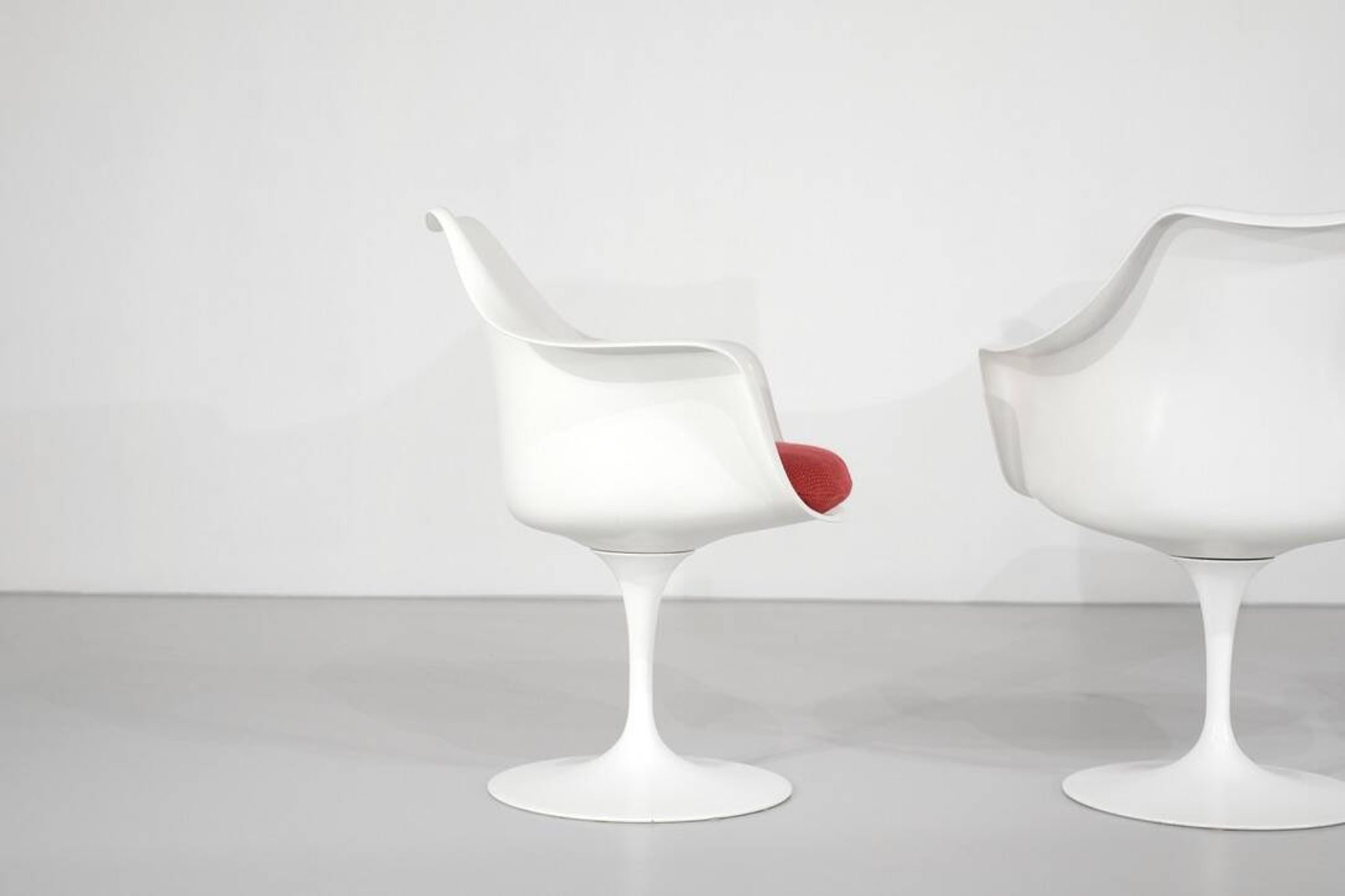 Set of "Tulip" model armchairs by Eero Saarinen for Knoll, USA