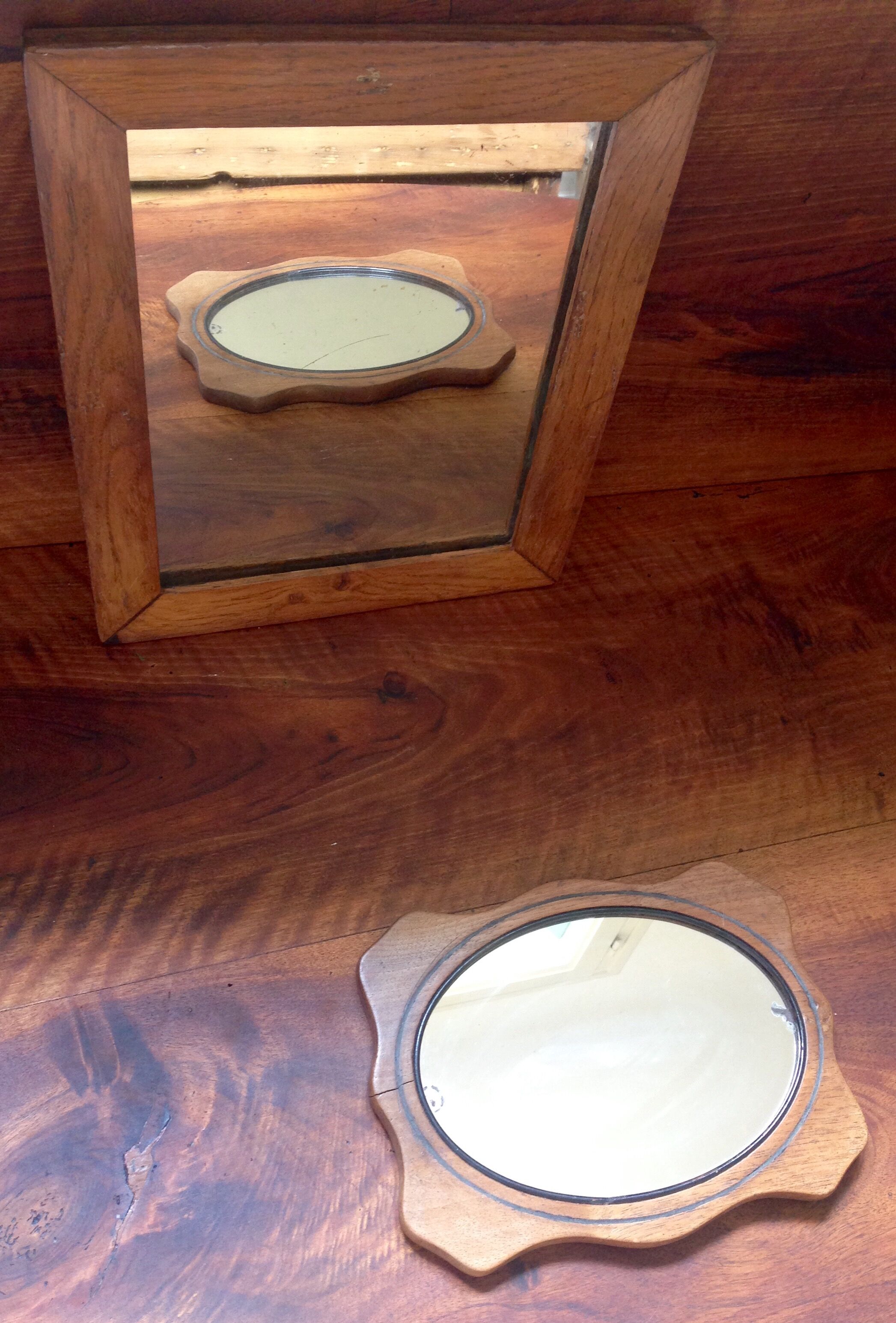 Old wooden mirror 26x19cm