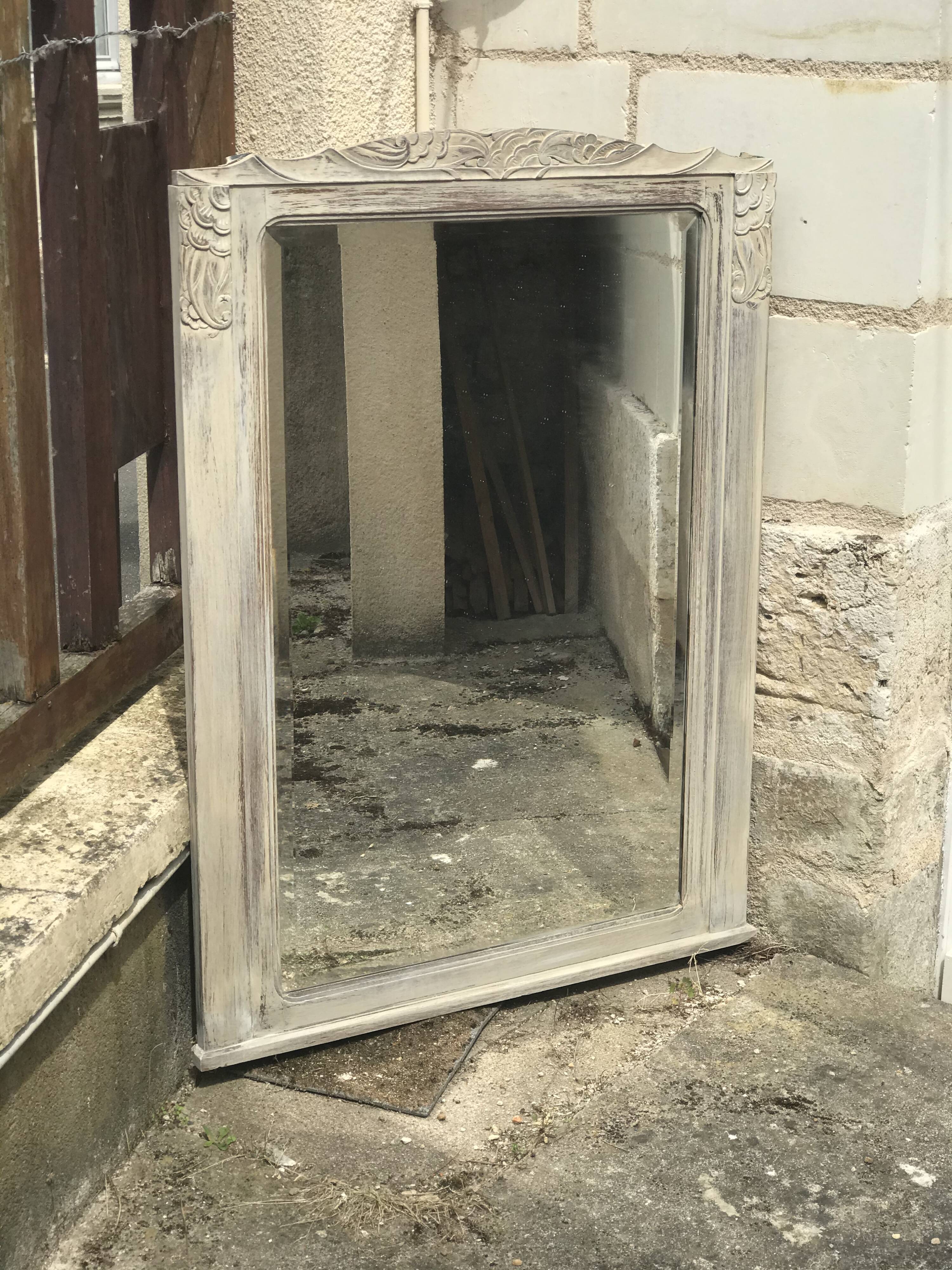 Old white mirror patinated 90x119cm