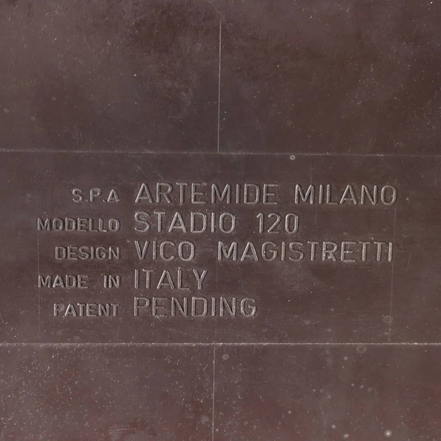 Table Artemide Stadio 120 vintage design Vico Magistretti 1970s