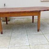 Old oval farm table 2m42