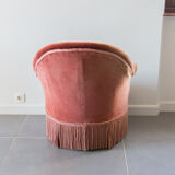 Old rose toad armchair