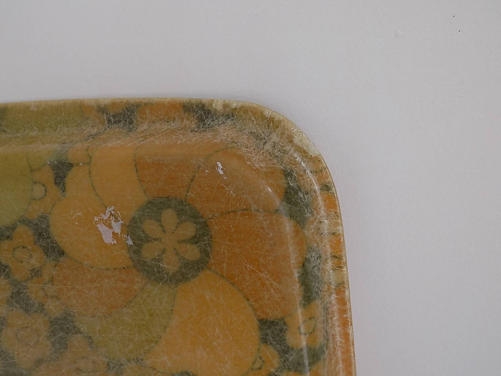 70s flower tray