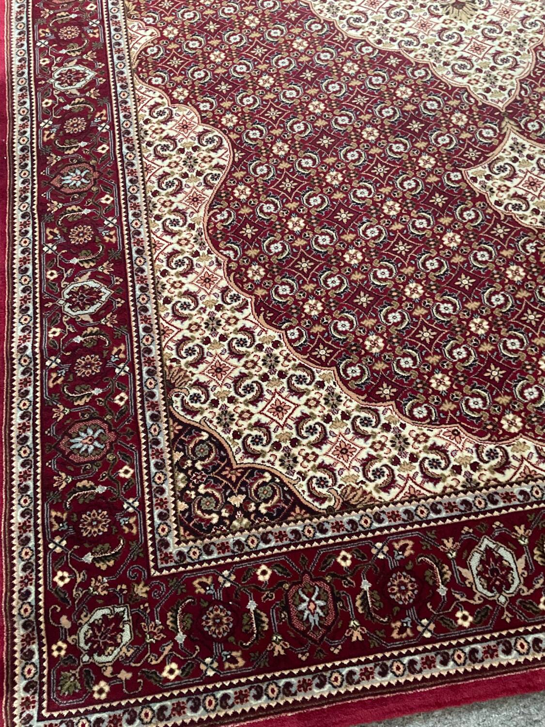 Persian wool rug 200x300cm