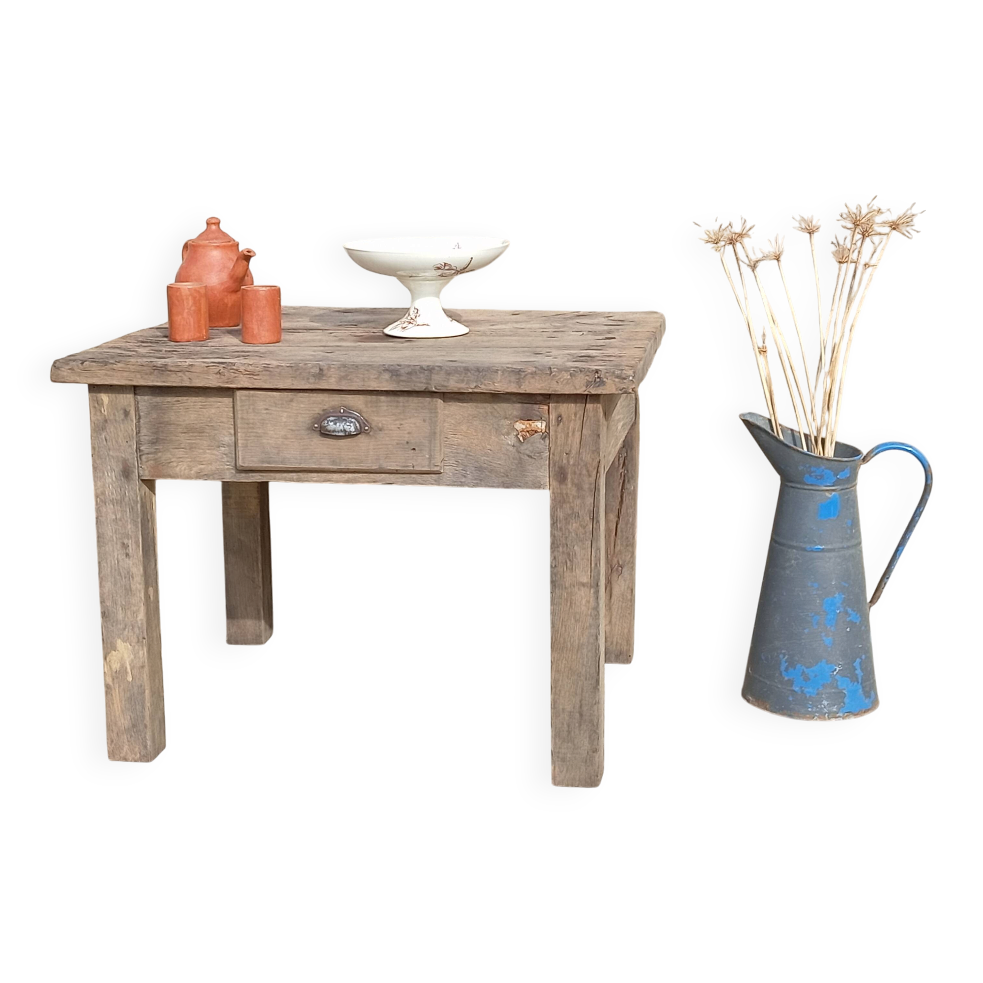 Farmhouse style coffee table