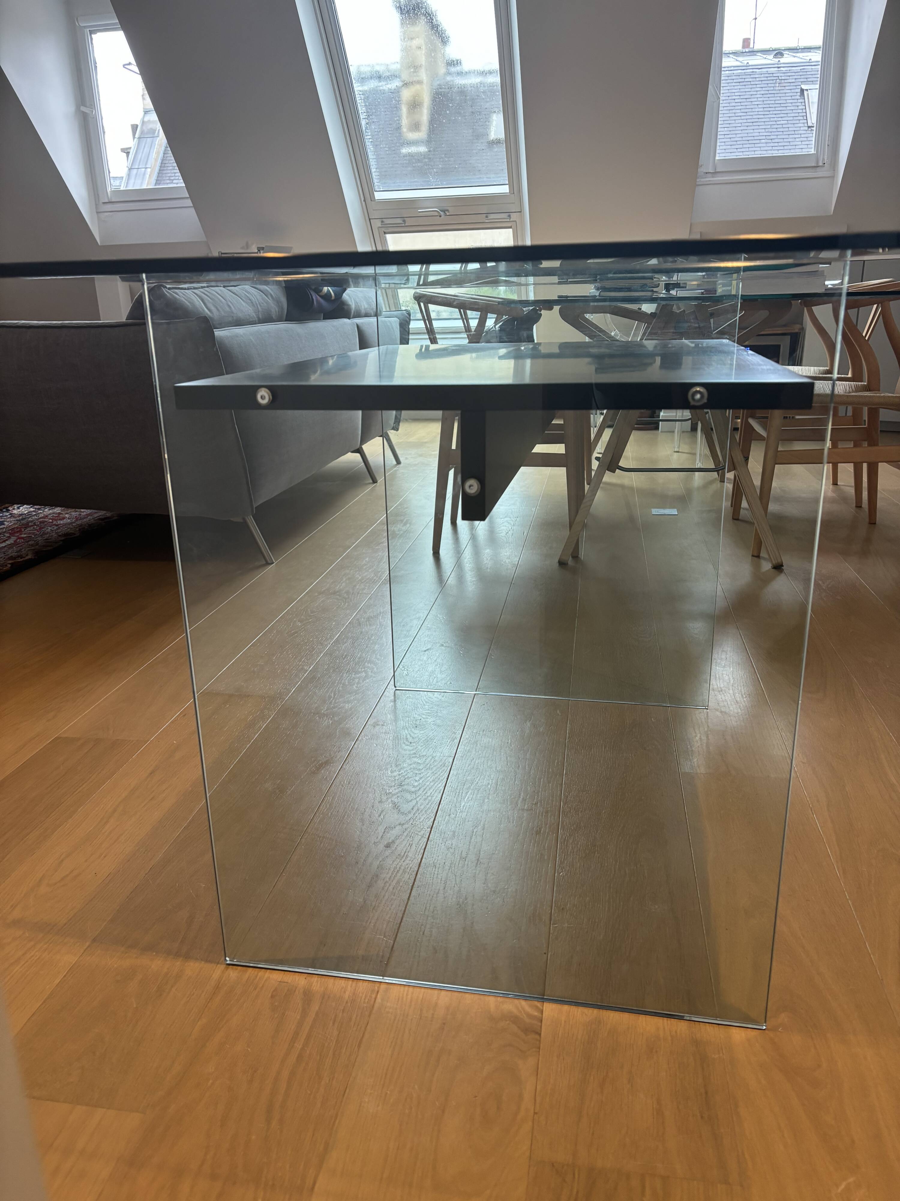 Artelano glass & wood desk