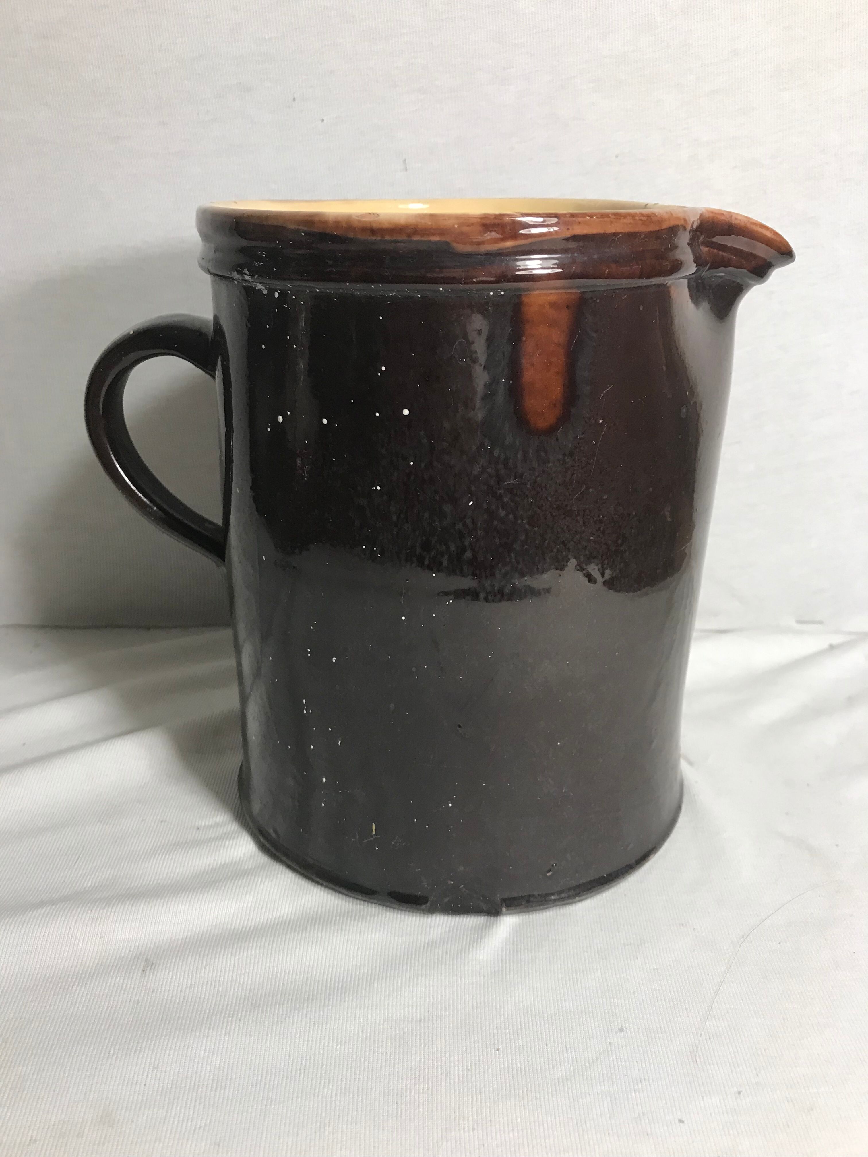 Old ceramic jug with brown enamel inside beige beige 50's