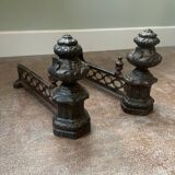 Paire de chenets en bronze style Louis XVI