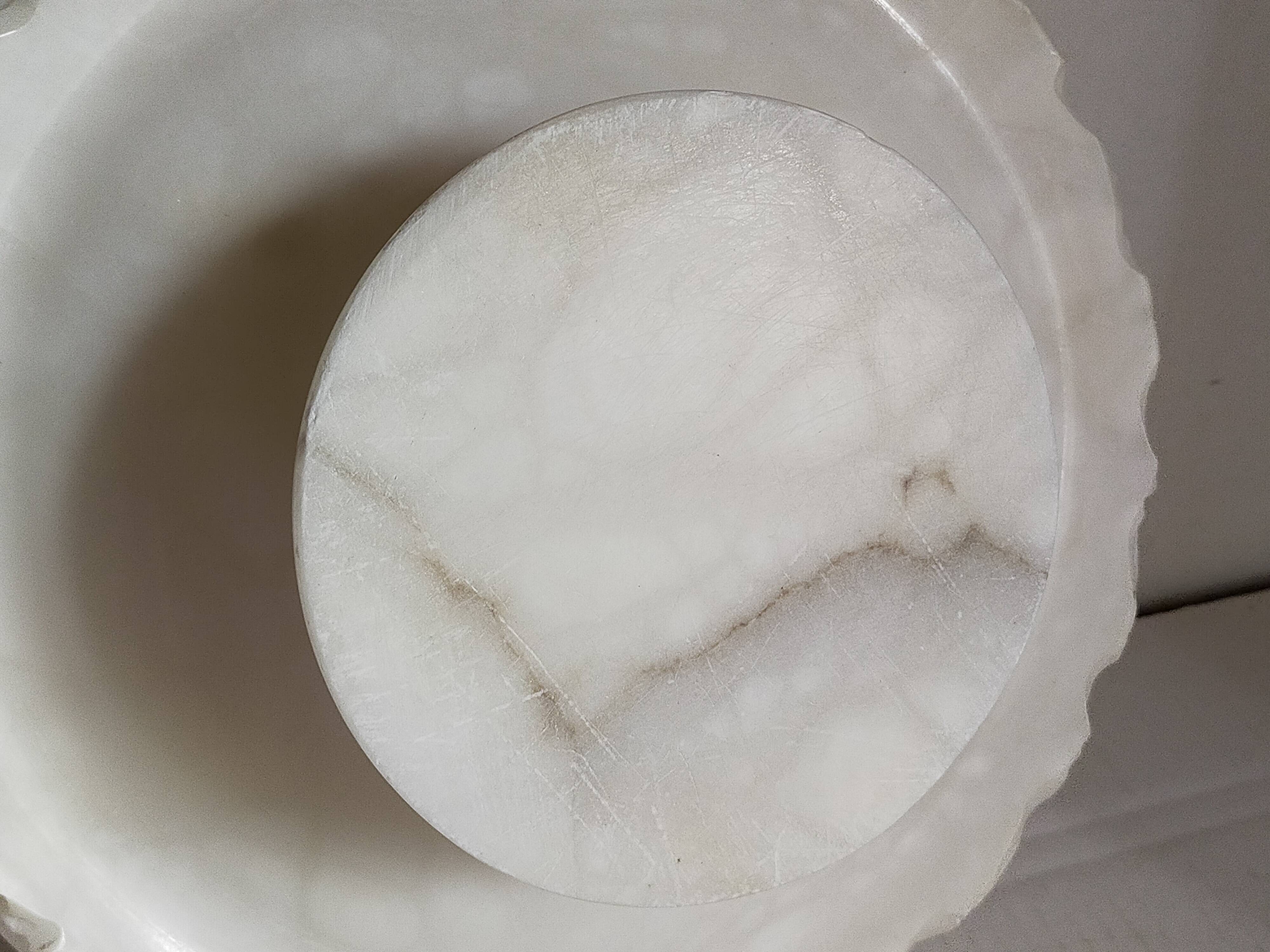 Alabaster fruit bowl from the 70s