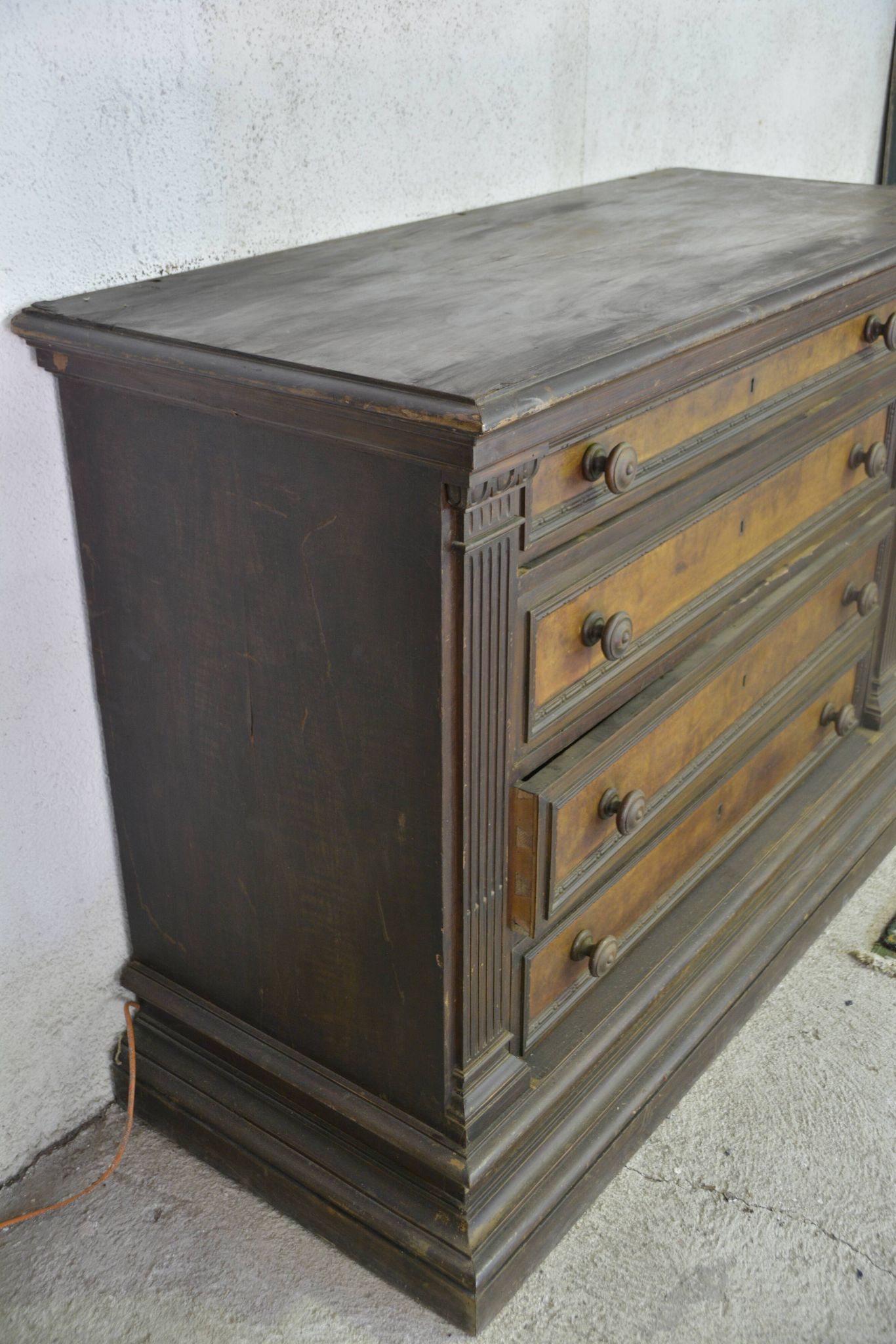 Commode italienne