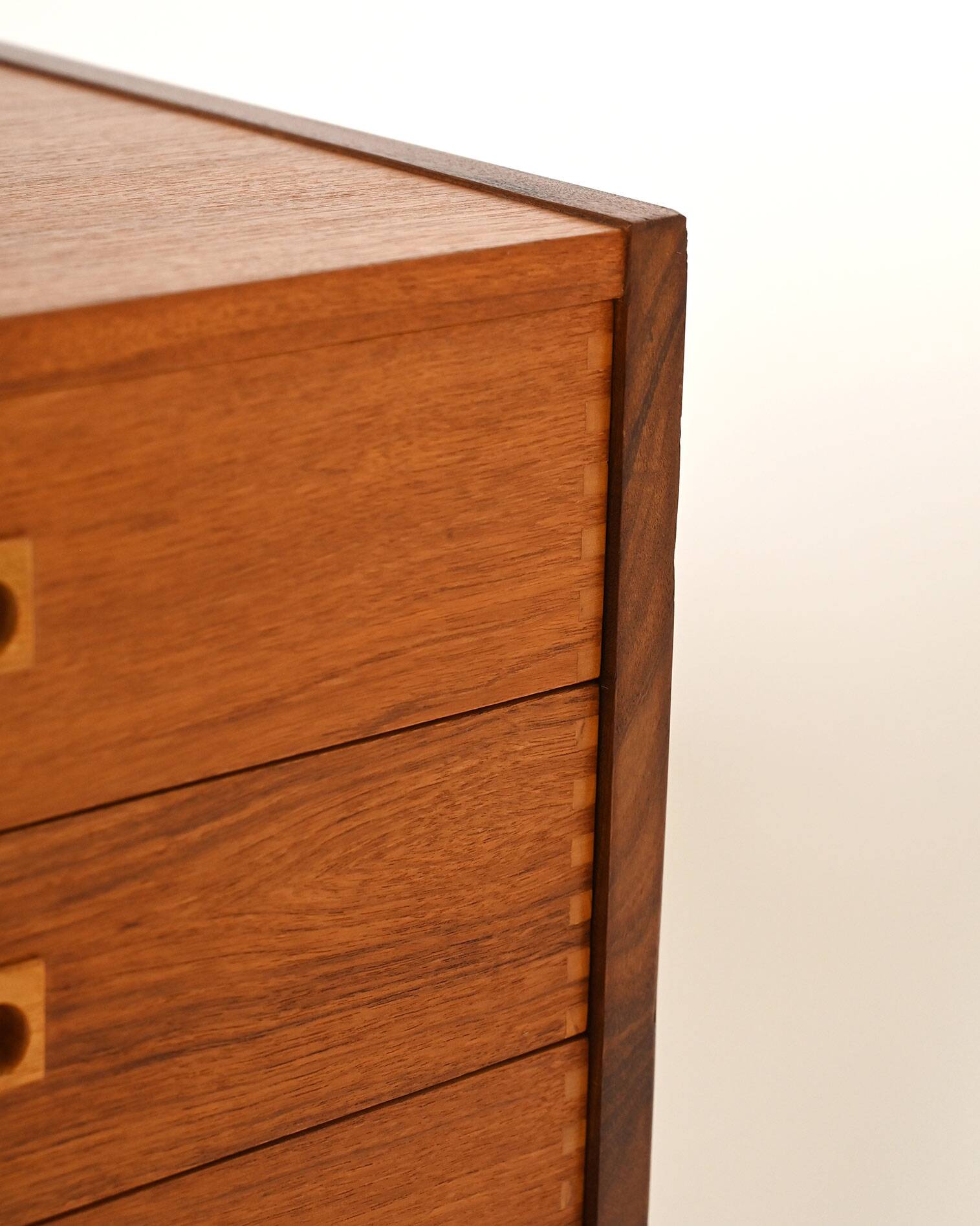 Commode en teck scandinave par Gillis Lundgren, années 1960.