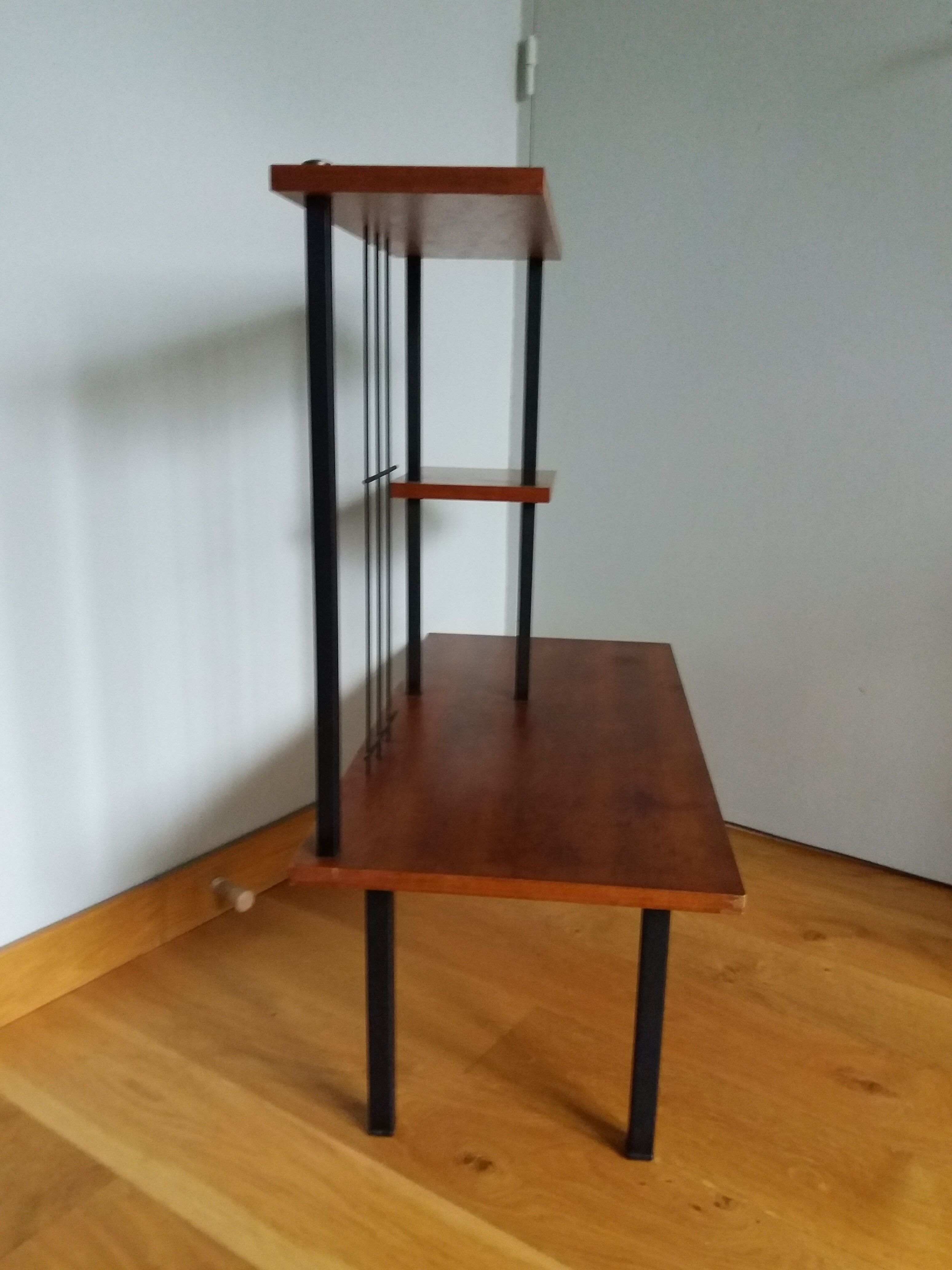 Shelf carries plants on feet modernist style