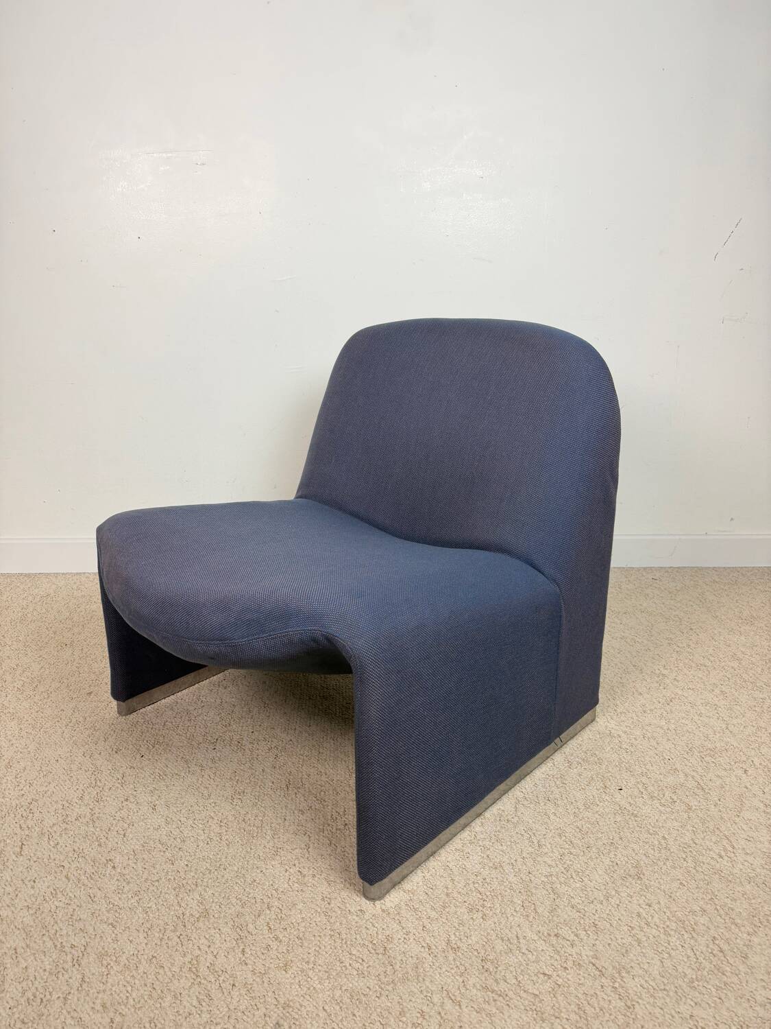 Alky armchair in blue fabric by Giancarlo Piretti for Anonima Castelli