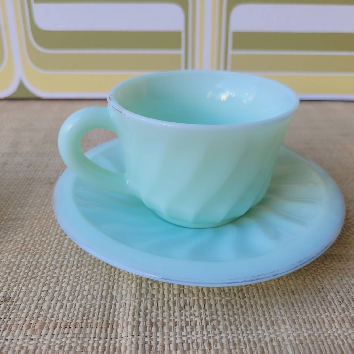 Tasses opaline