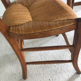 Round wooden table (4/6 people) with 4 straw chairs
