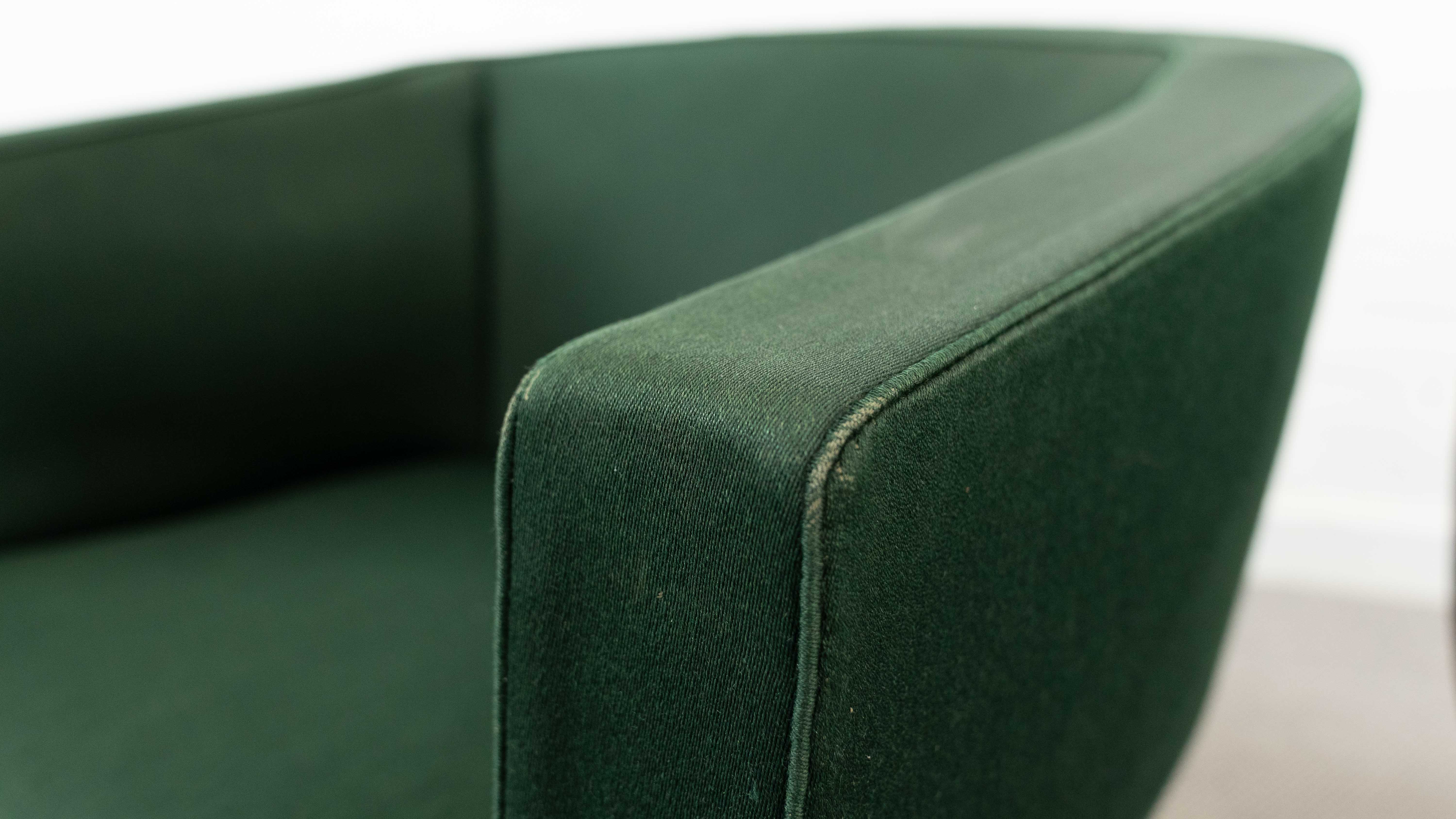 Vintage Mid Century Clubchairs - Cocktail Chairs in dark green fabrics 60s