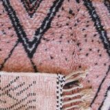 Modern Pink Rug - 185 x 135 cm