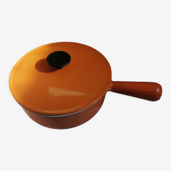 Cast iron pan with lid Le creuset