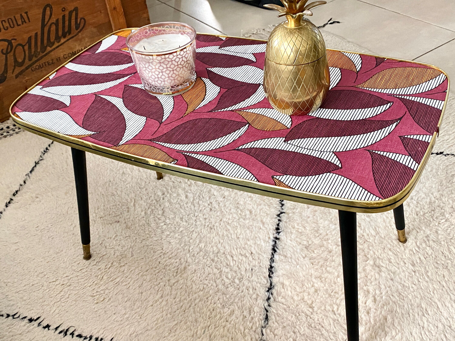 Vintage coffee table legs compass