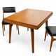 Table scandinave en chêne – 110 × 90 cm