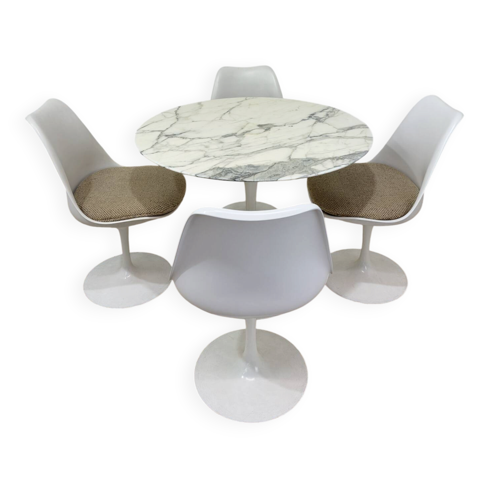 Tulip table – Knoll International in marble and 4 chairs – Ee
