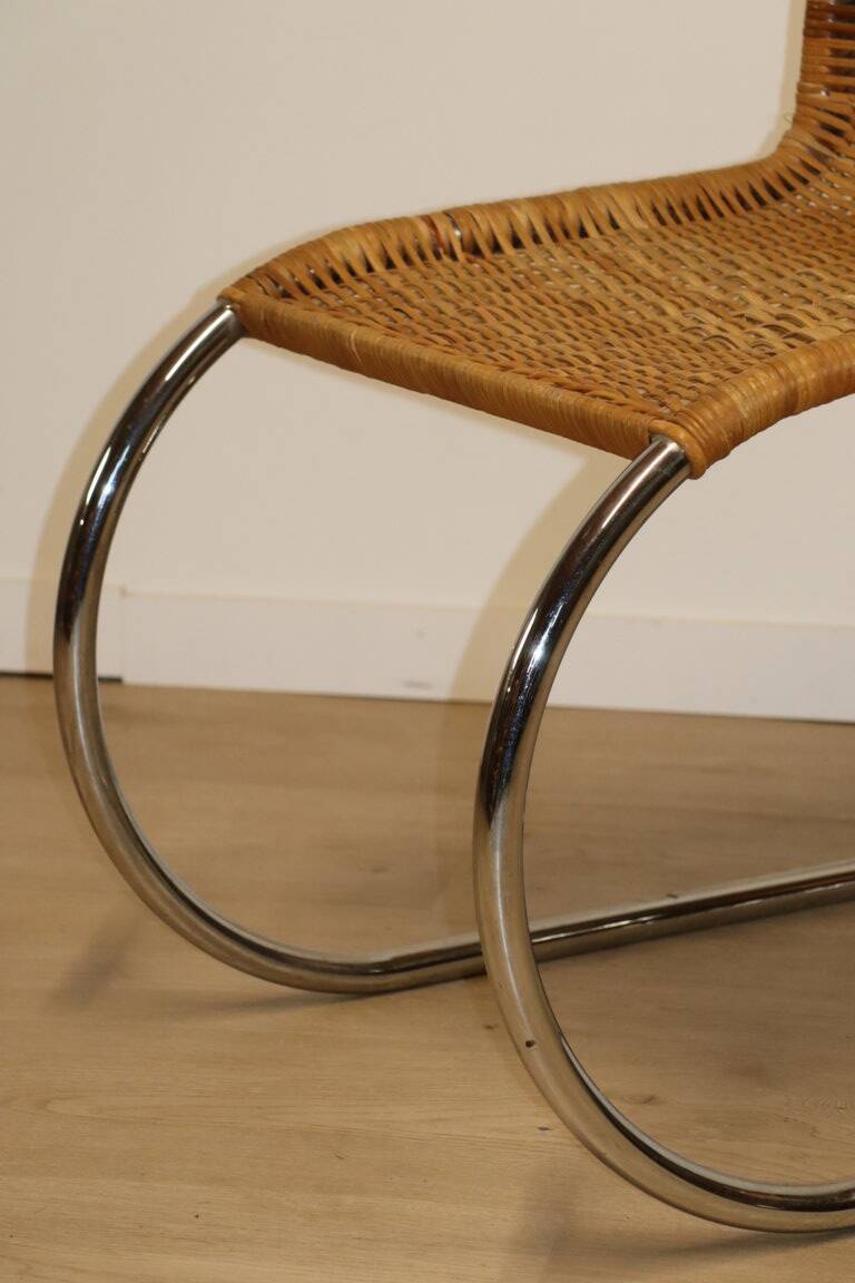 Chaise vintage "MR10" par Ludwig Mies van der Rohe