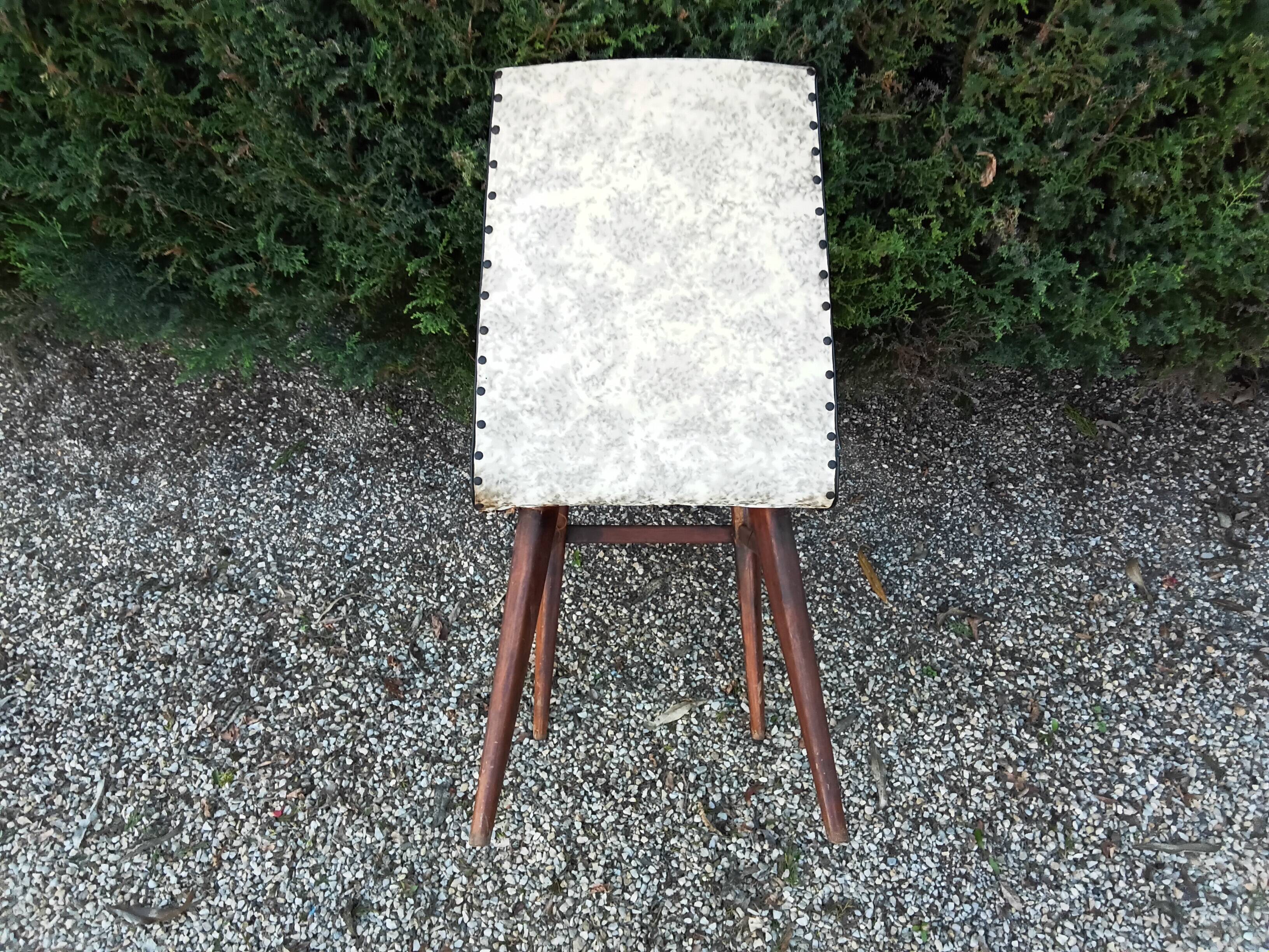 Chaise vintage pieds compas