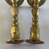Paire de bougeoirs en laiton