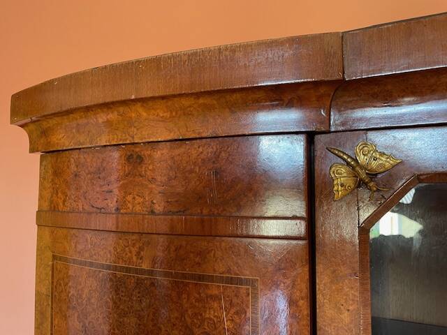 Vitrine de style Biedermeier ou Louis-Philippe,