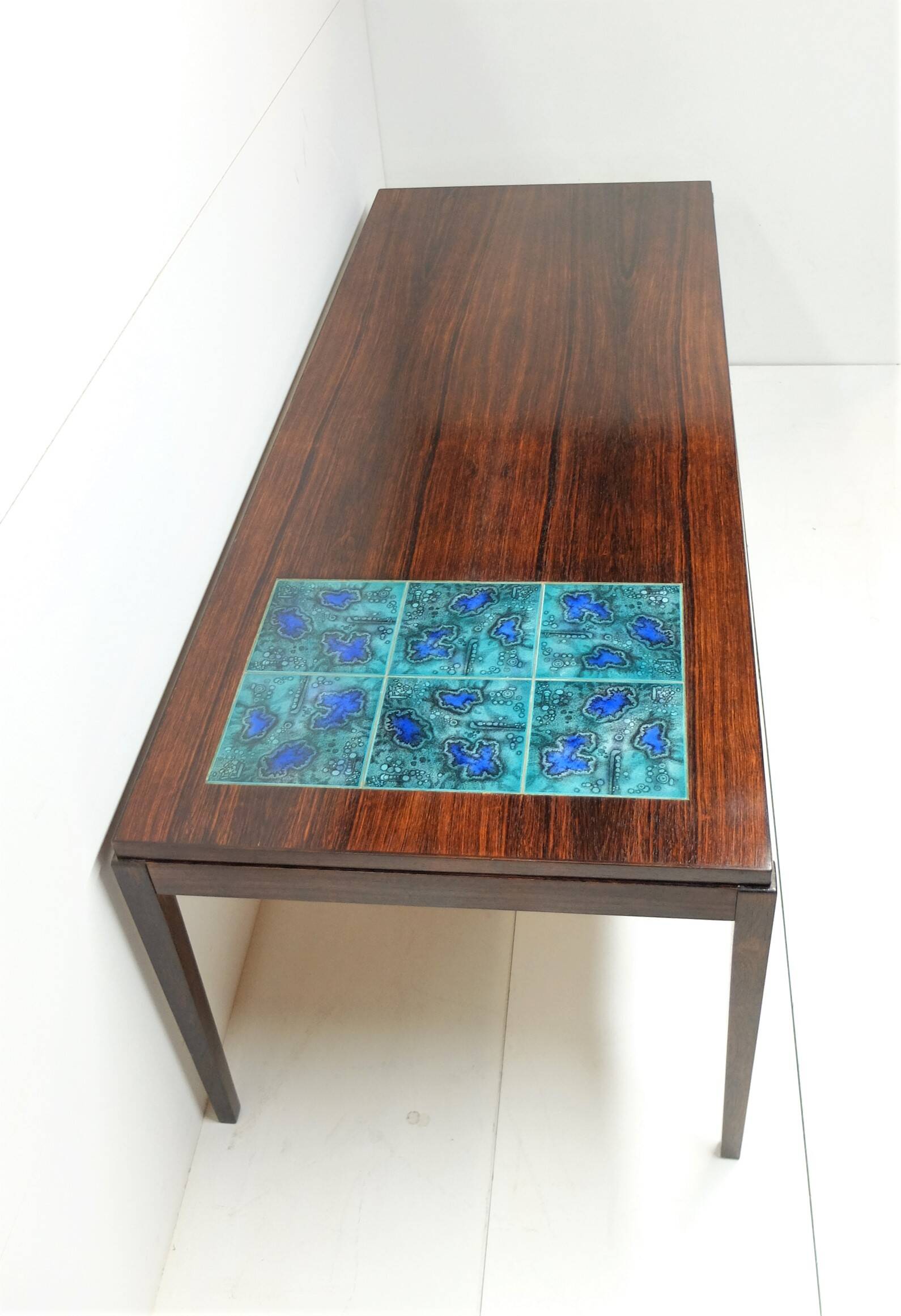 Scandinavian Coffee Table 1960, In Rosewood and Ceramic Tiles