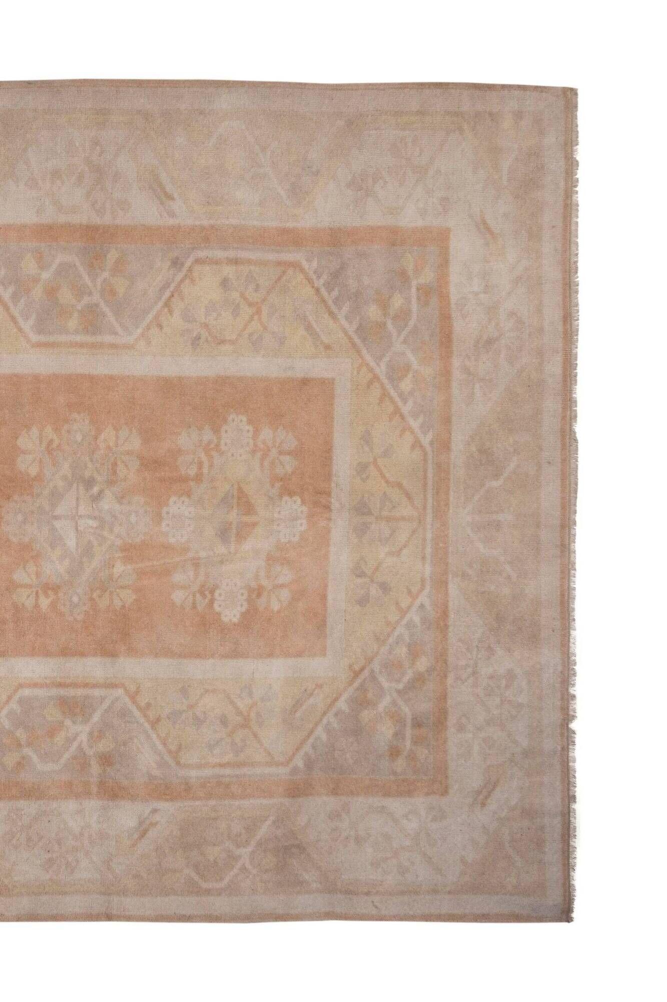 Vintage Turkish Oushak rug 203x315 cm