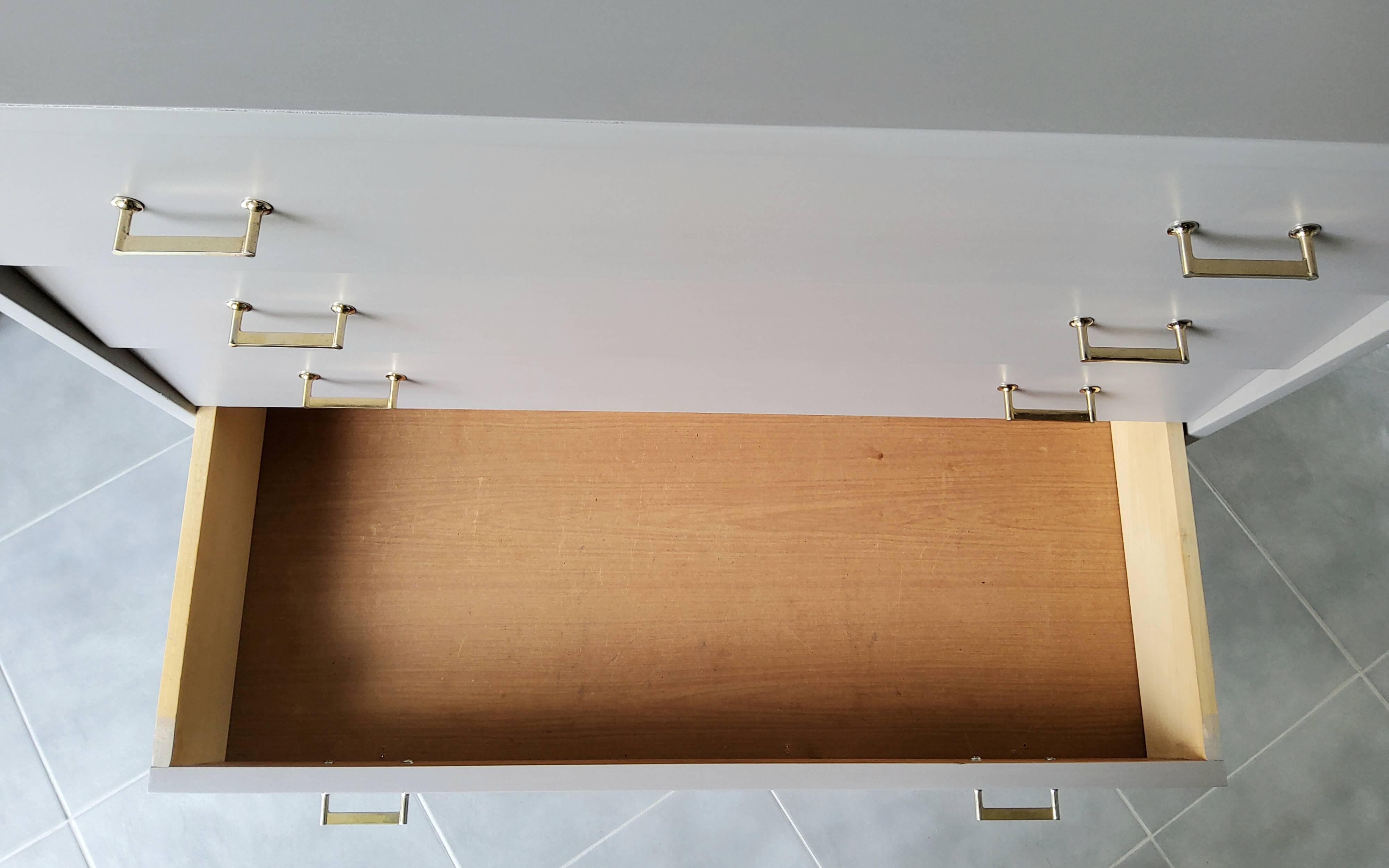 60s chest of drawers