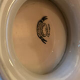 Iron earth stand cup