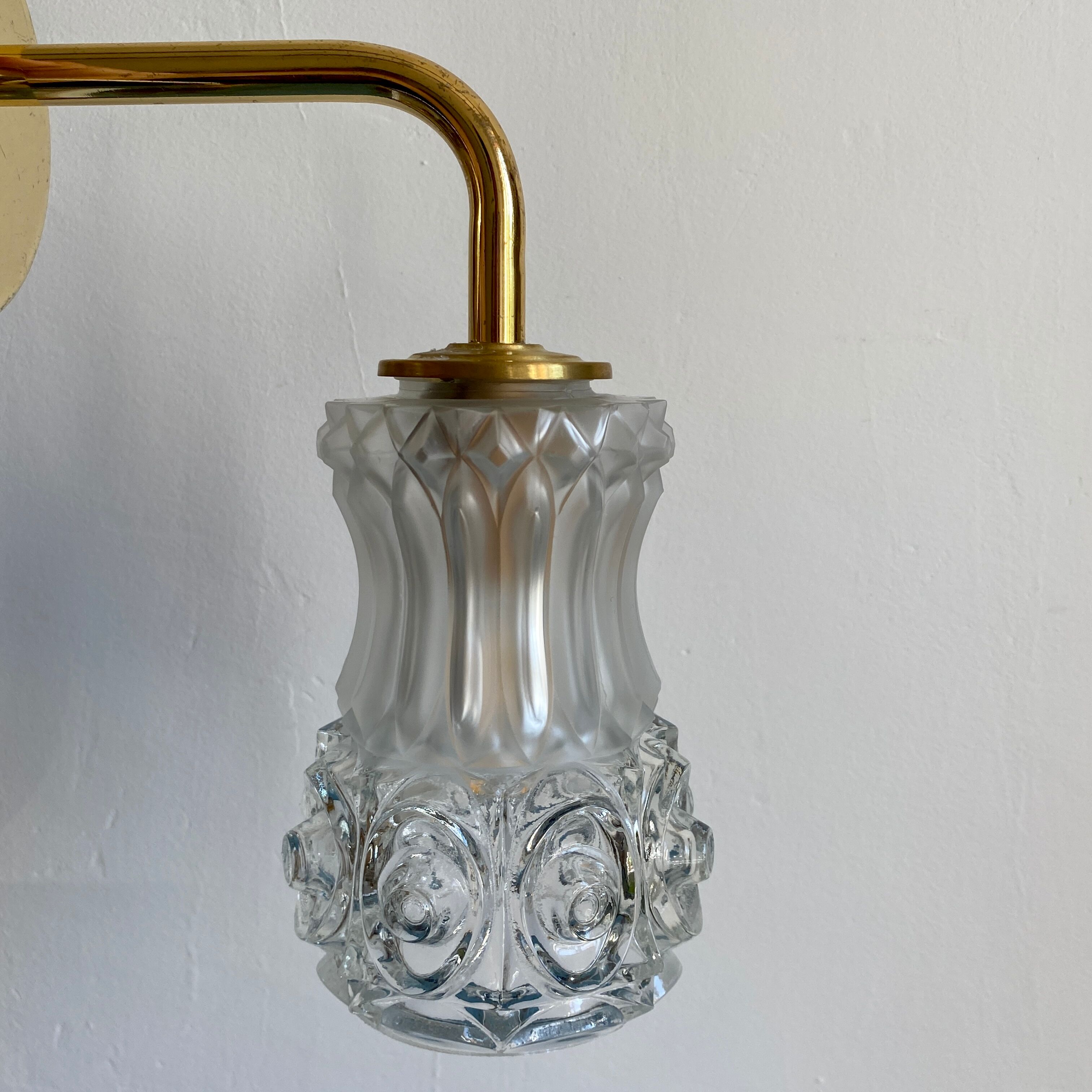 Vintage tulip wall lamp in molded glass