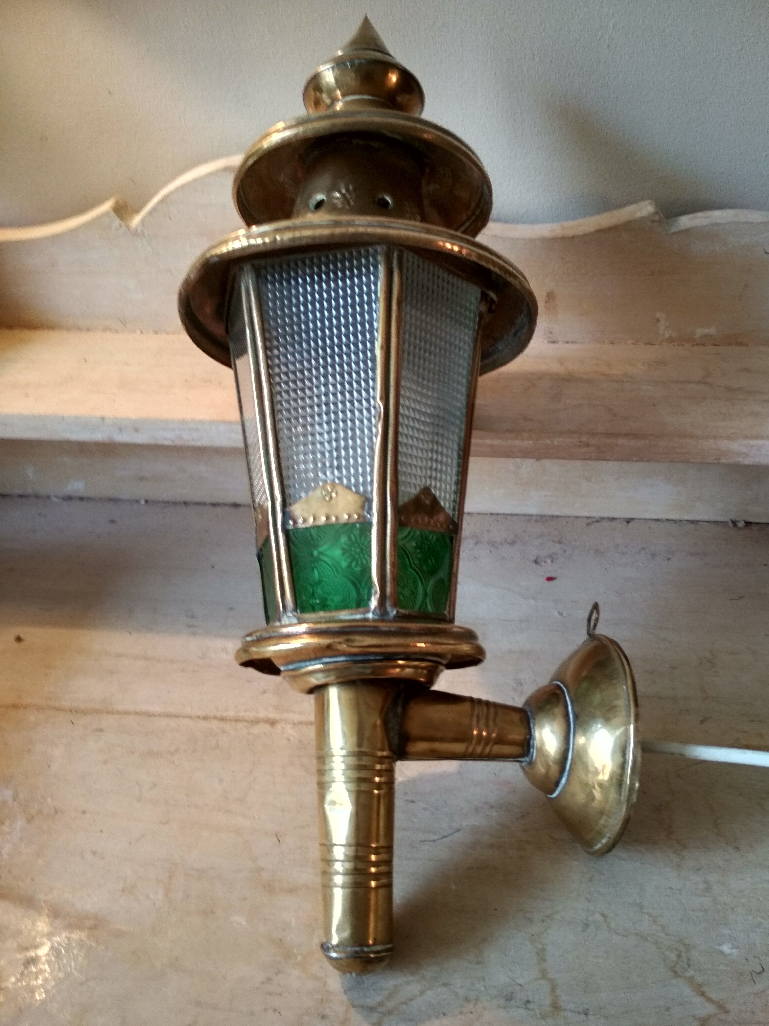 Moroccan lantern wall lamp in brass, glass and colored stained glass windows