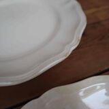 Set of 5 Sarreguemines flat plates in cream color