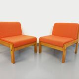 Set of 2 vintage Baumann armchairs in orange fabric and wood from the 80s