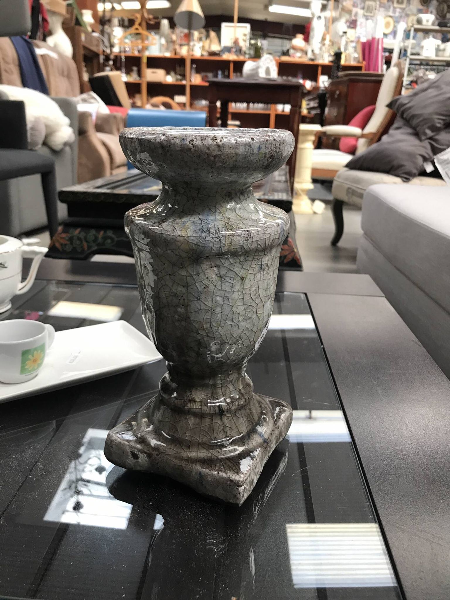 Porte bougie en céramique type « Raku », craquelé gris bleu