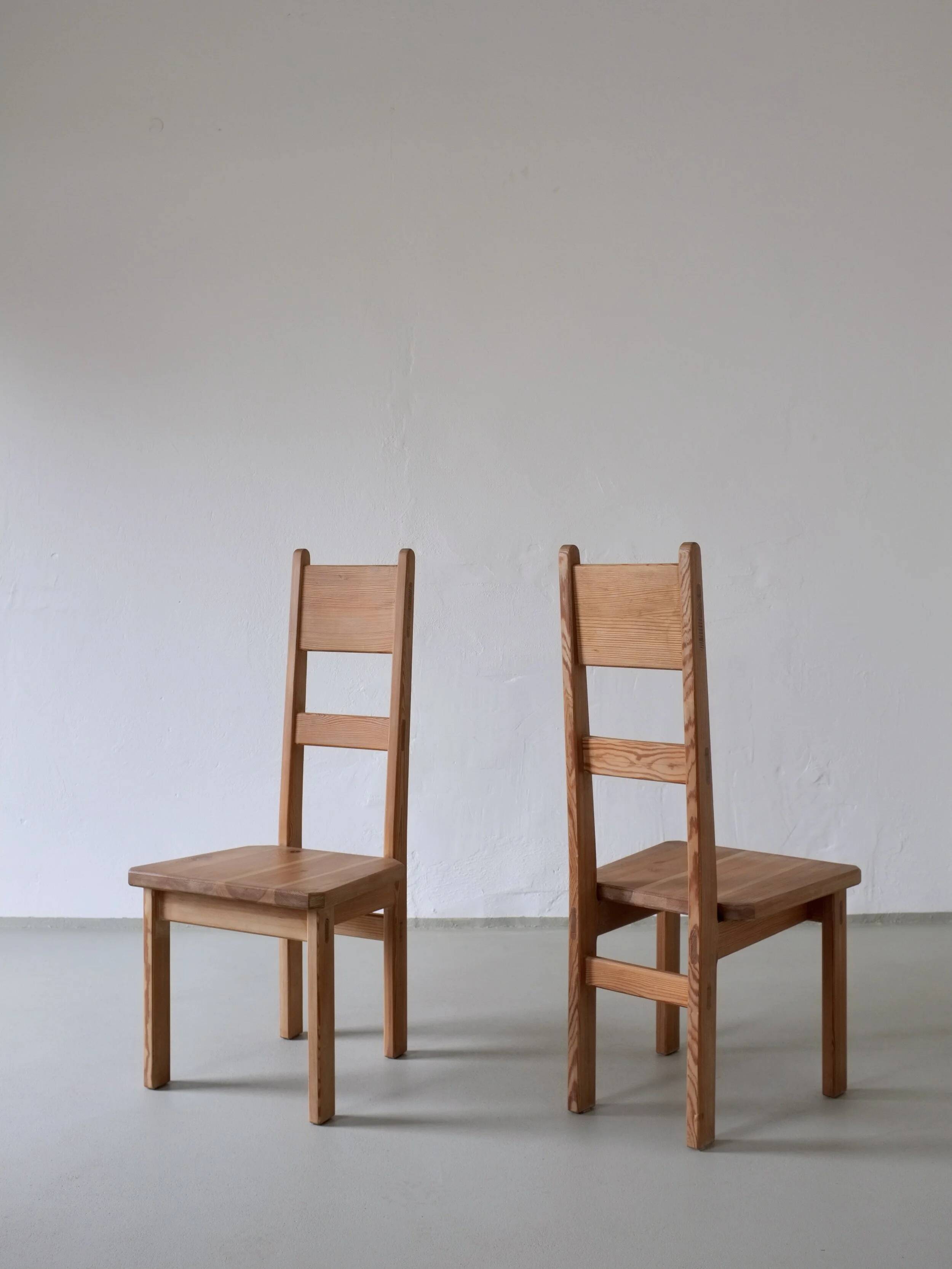 2 solid pine chairs | Roland Wilhelmsson for Karl Andersson & Söner | Sweden | 1960s