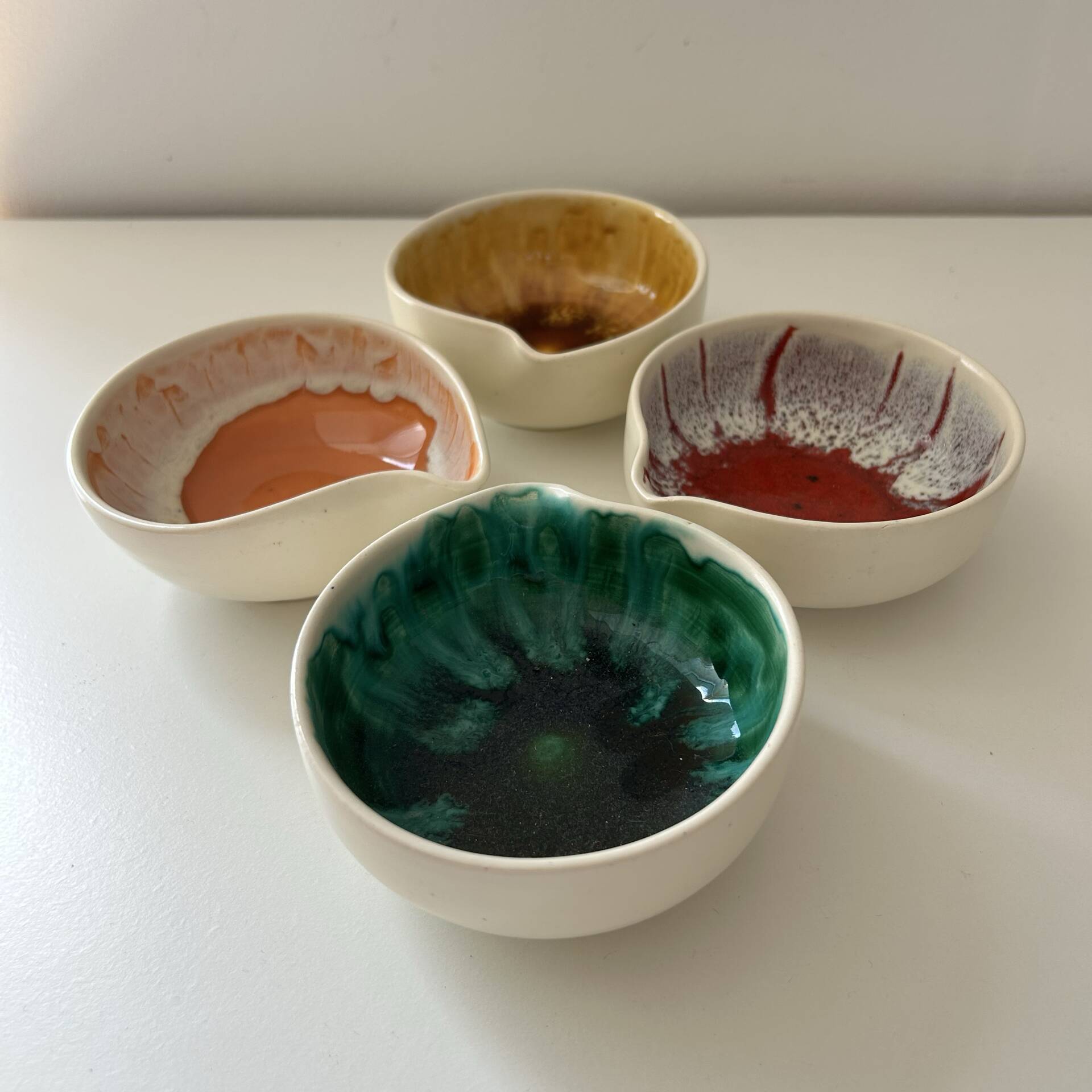 Set of 4 bowls 1950