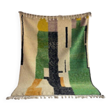 Handmade traditional Moroccan wool rug size 200 x 300 cm.